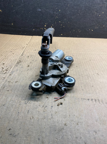 2004 to 2009 Mazda 3 Windshield Rear Wiper Motor ab0366 DG4