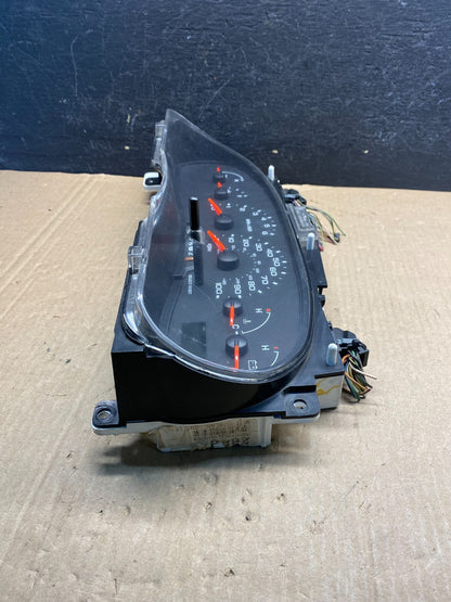 2006 Ford E350 Gauge Speedometer Cluster AE7611 DG2