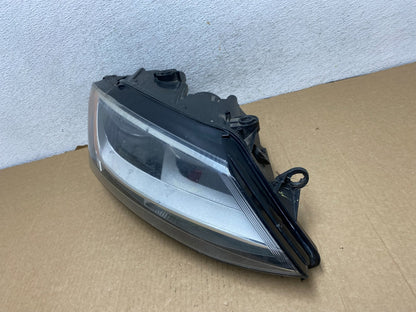 2011 to 2014 Volkswagen Jetta Right Passenger RH Headlight Halogen AG1981 DW1