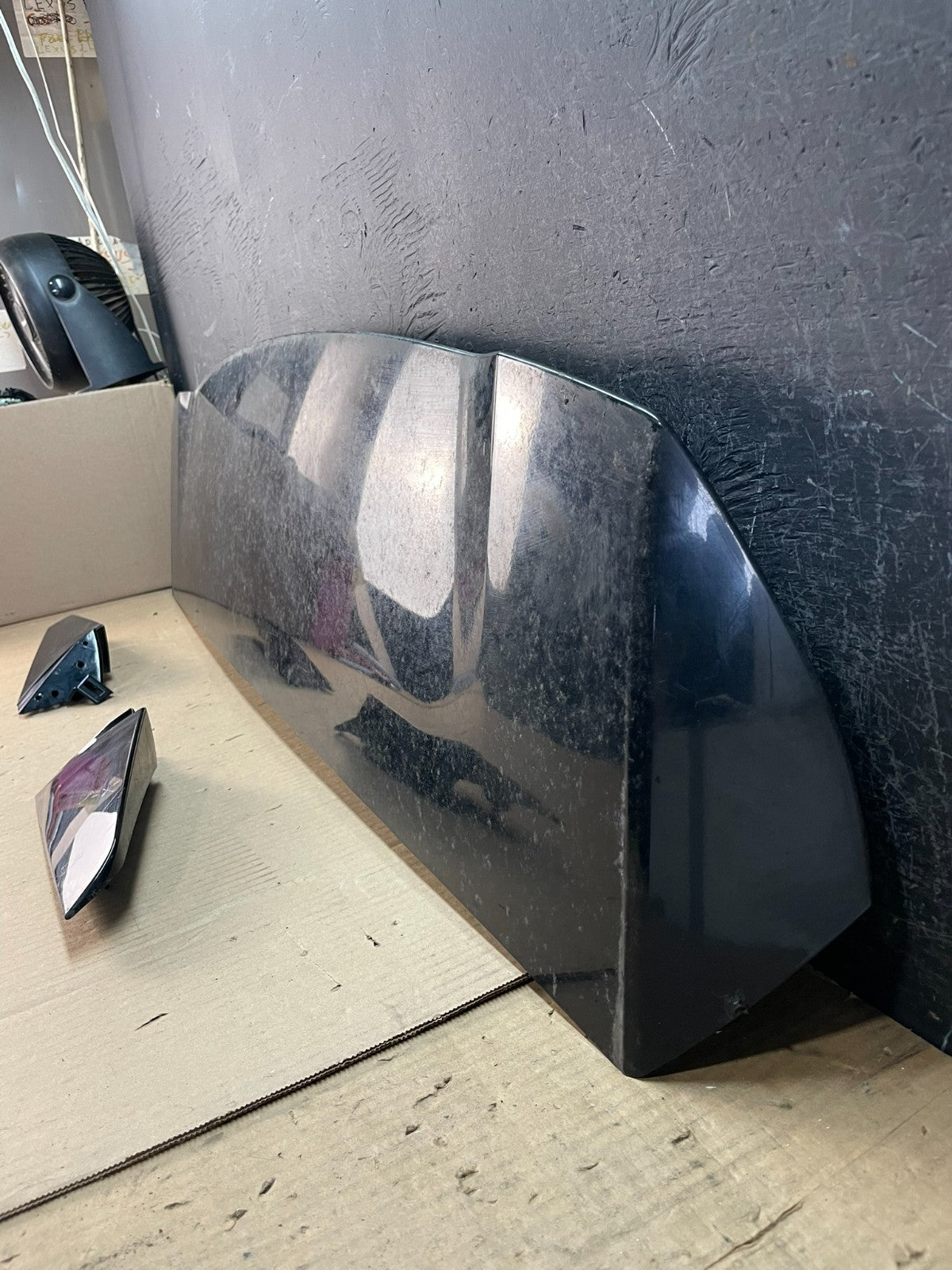 2020 to 2023 Ford Explorer Rear Liftgate Spoiler Wing ad5810 DG1