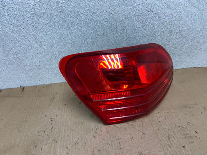 2008 to 2015 Nissan Rogue Left Driver Lh Side Tail Light AE9352 LK2