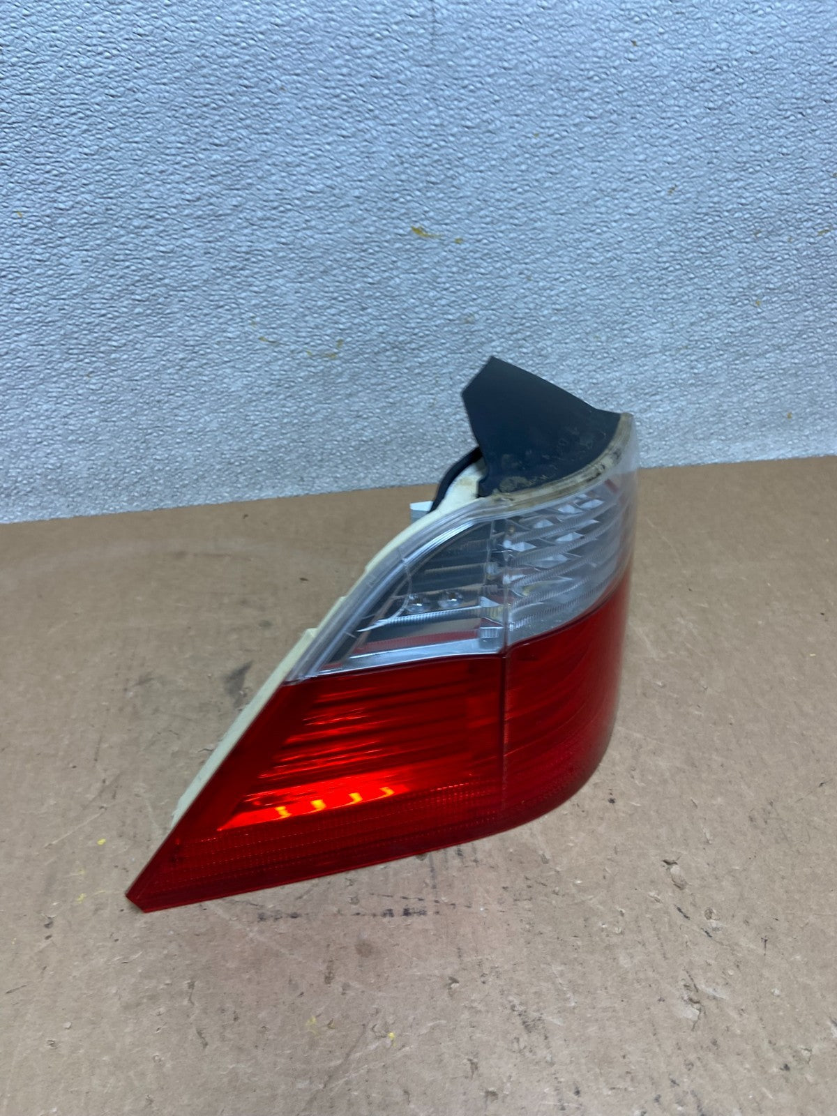 2008 - 2010 BMW 5 530i E61 Touring Right RH Inner Tail Light Z6989 DG2