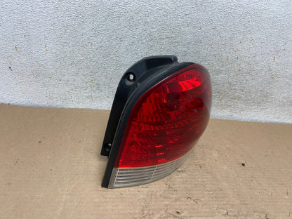 2005 to 2006 Hyundai Santa Fe Right Passenger Rh Side Tail Light AH9550 LK2