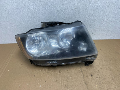 2011-2013 Jeep Grand Cherokee Right Passenger Halogen Headlight AC7247 DW0