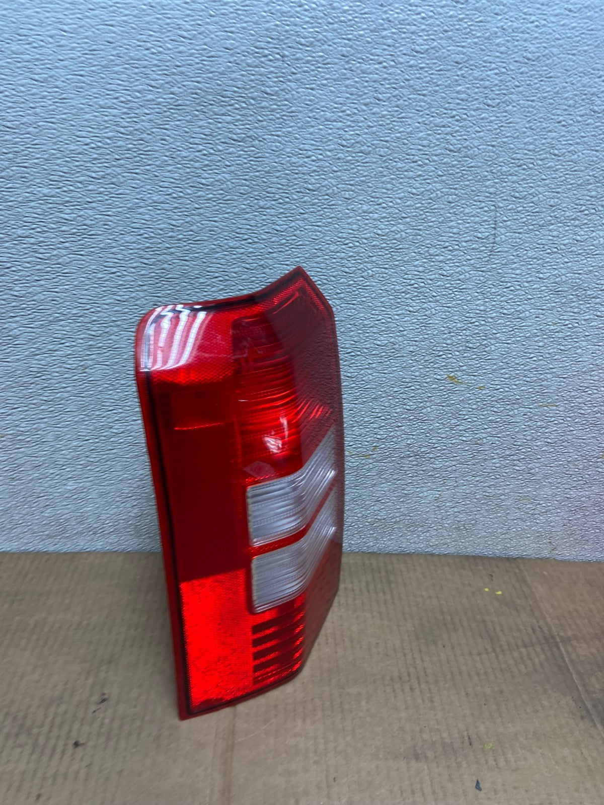 2008 to 2016 Jeep Patriot Left Lh Driver Side Tail Light AD2439 LK2