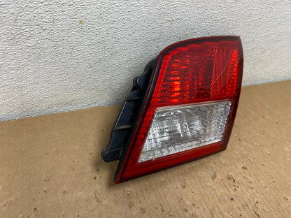 2002-2004 Infiniti i35 Inner Light Right Passenger Rh Side Tail Light OEM D73832