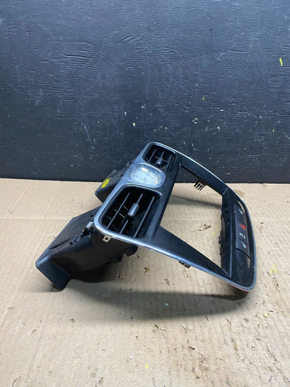 2011-2014 Chrysler 200 Dash Radio Bezel Trim Clock Hazard Bezel M8361 DG1
