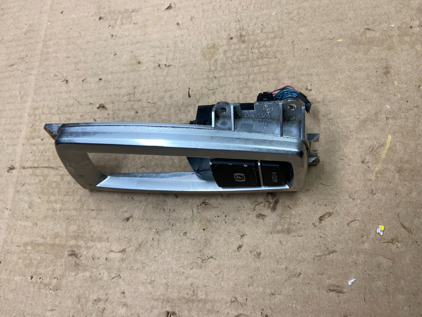 2011 - 2016 BMW 535i 528I 550i Parking Brake Switch Control Button OEM Z0251 DG1