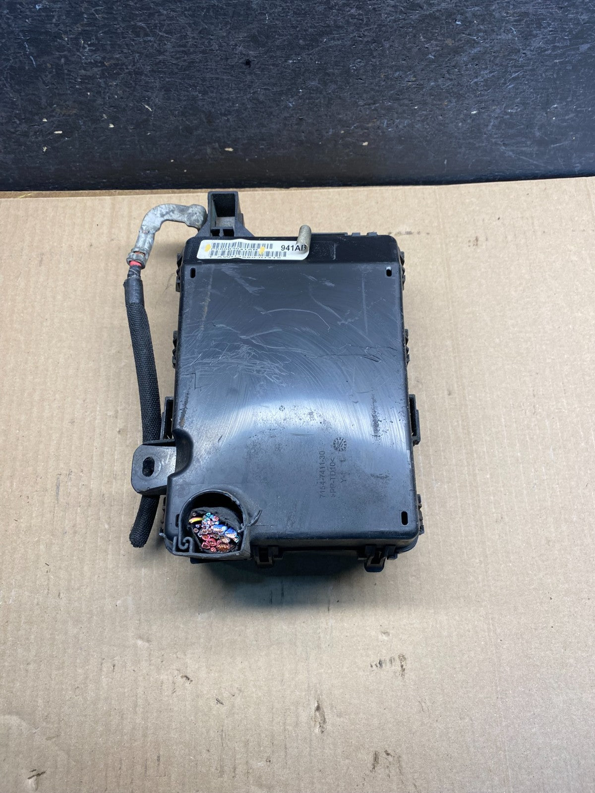2011 Dodge Charger 5.7L Engine Fuse Box AH1615 DG3