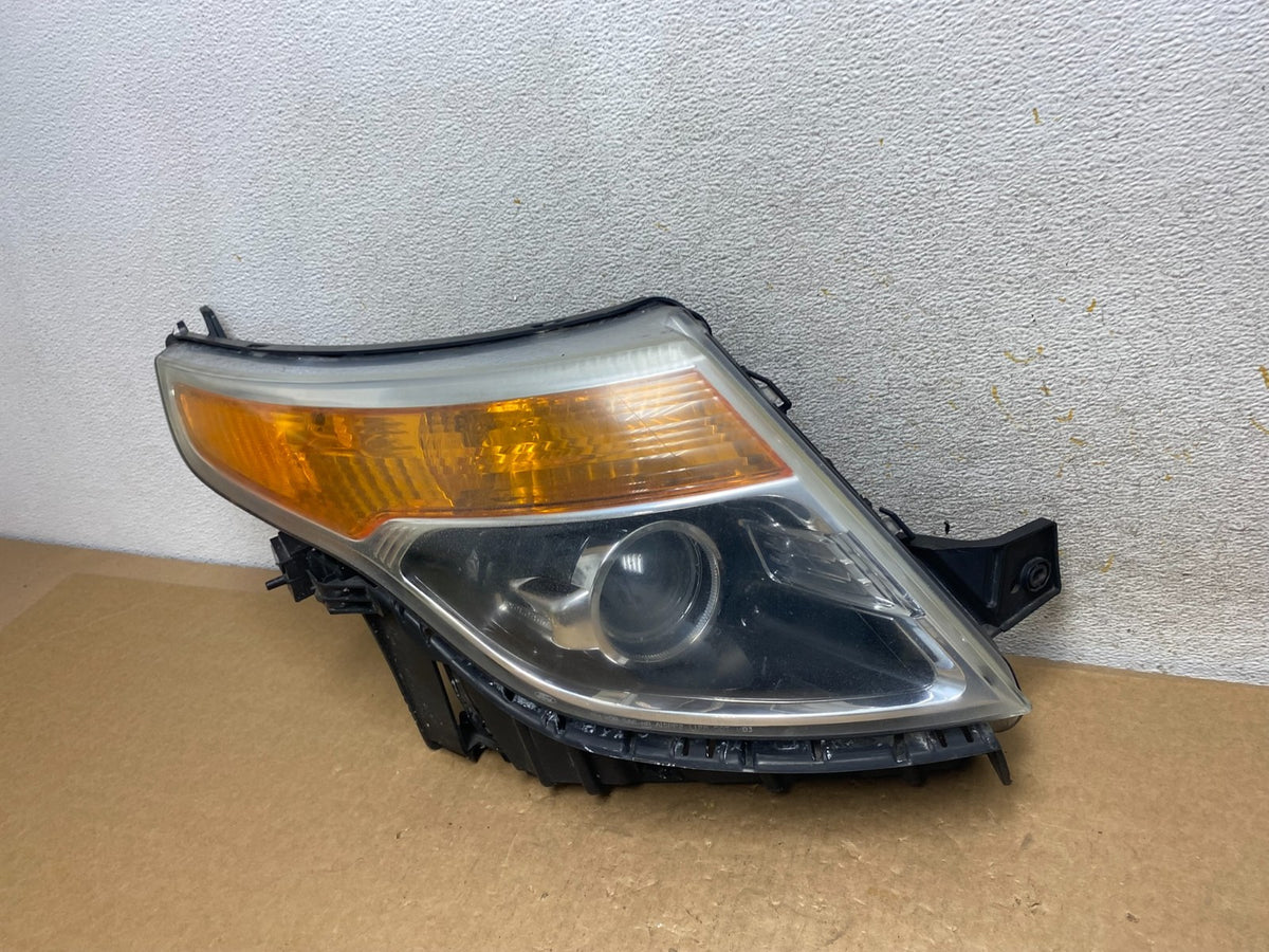 2011 to 2015 Ford Explorer Right Passenger Halogen Headlight AI3456 DW1