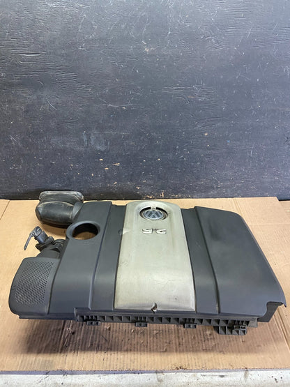 2005 to 2008 Volkswagen Jetta 2.5L Passat Jetta Engine Cover 07k129601 P8470 DG1