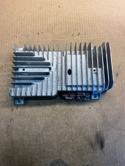 2009 to 2014 Nissan Maxima Radio Audio System Amplifier Module AMP Z8619 DG0