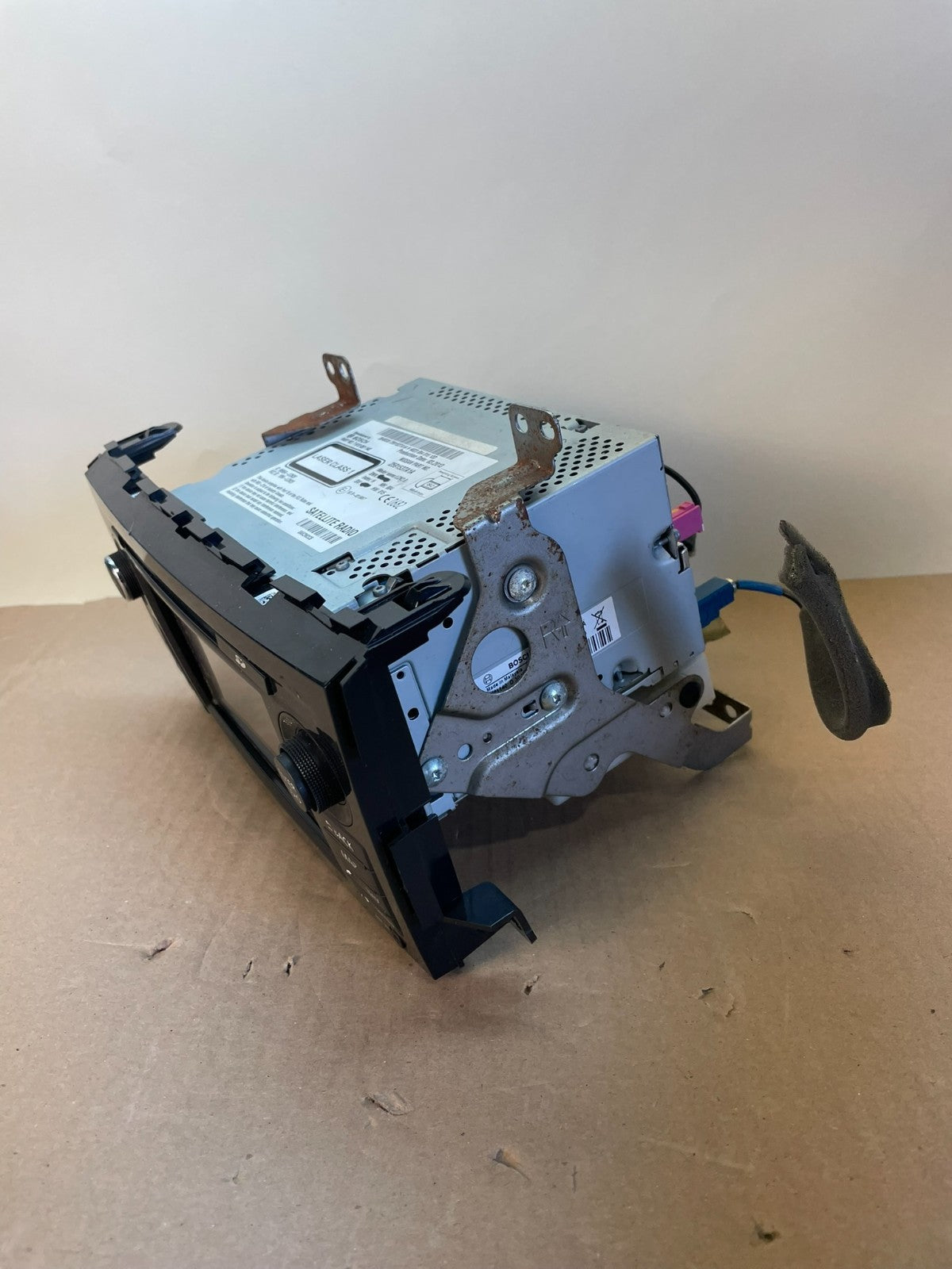 2013 to 2015 Nissan Altima Radio Screen Receiver AM-FM CD Player AG2984 DG2