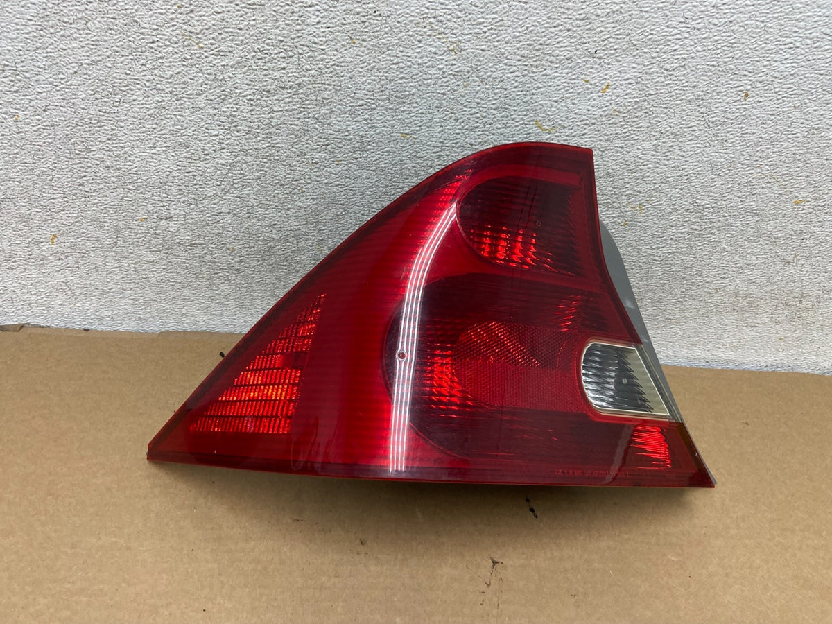2001 to 2003 Honda Civic Coupe Left Driver Side Lh Tail Light AH4415 DW0