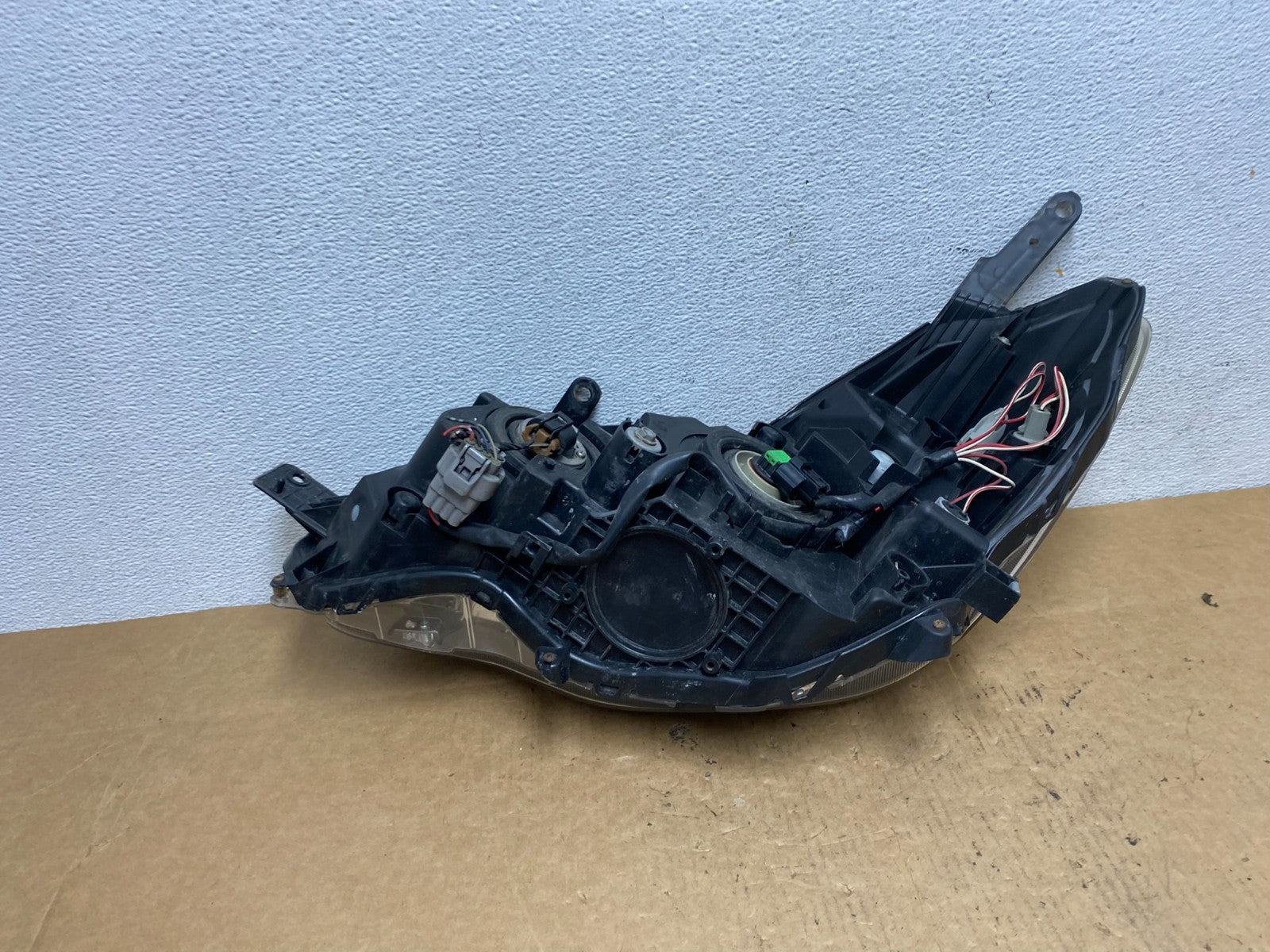 2012-2016 Subaru Impreza Crosstrek Right Passenger Halogen Headlight AD46666