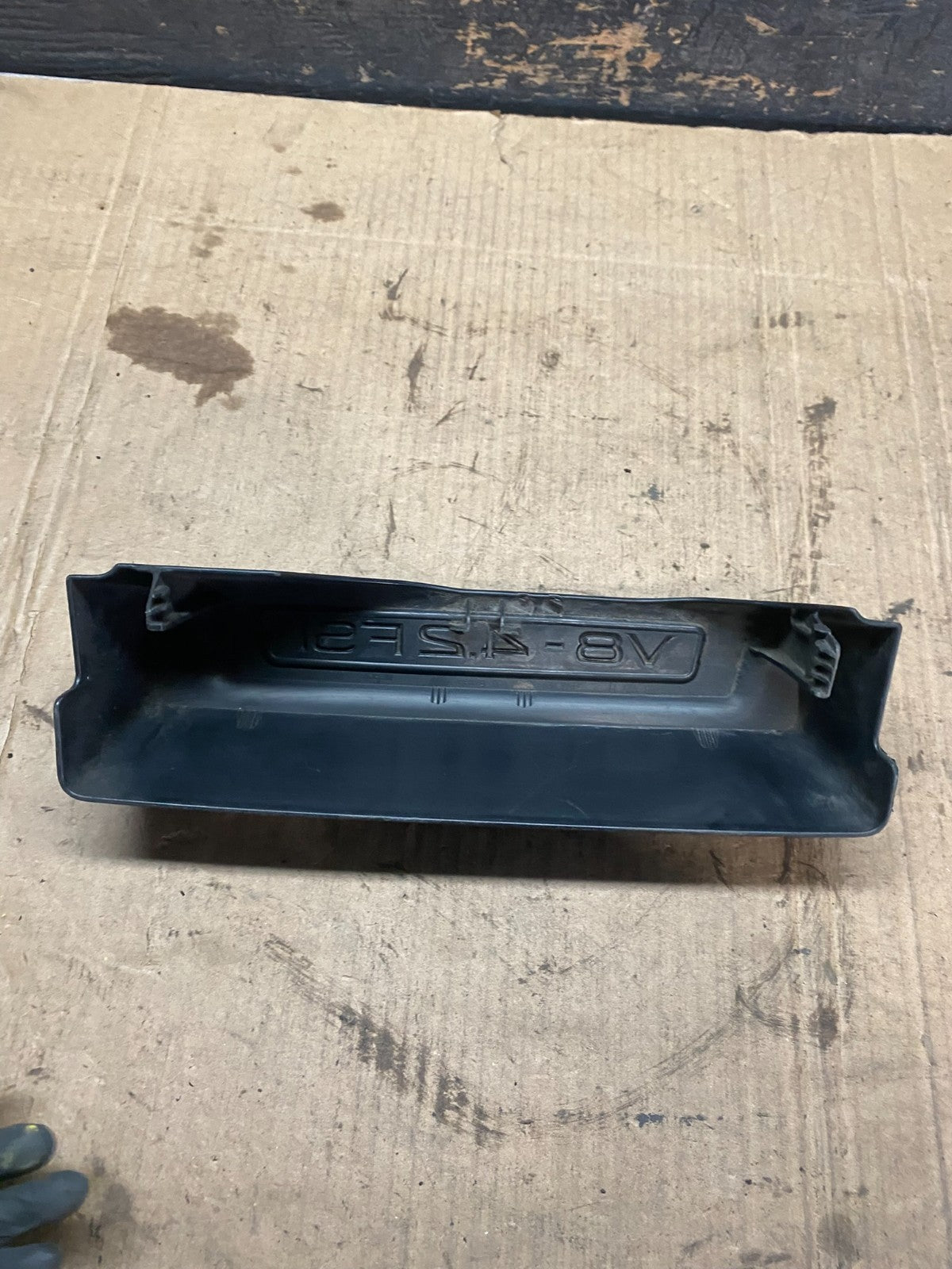 2007 2008 2009 Audi A8 4.2L FSI Engine Motor Cover T4081 DG5