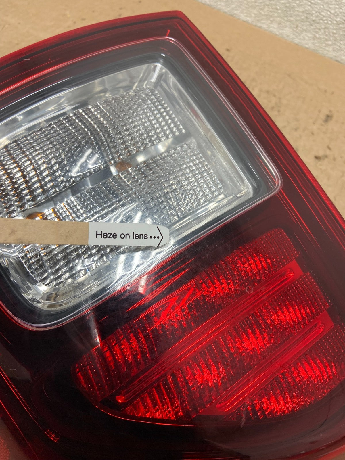2014 - 2017 Jeep Compass Right Passenger Side Tail Light Y3178 DW4