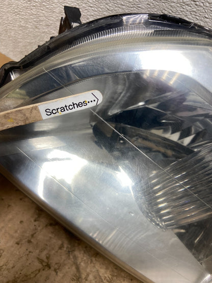 2004 - 2008 Mitsubishi Endeavor Headlight Left Driver Lh Side OEM Z9551 DW3