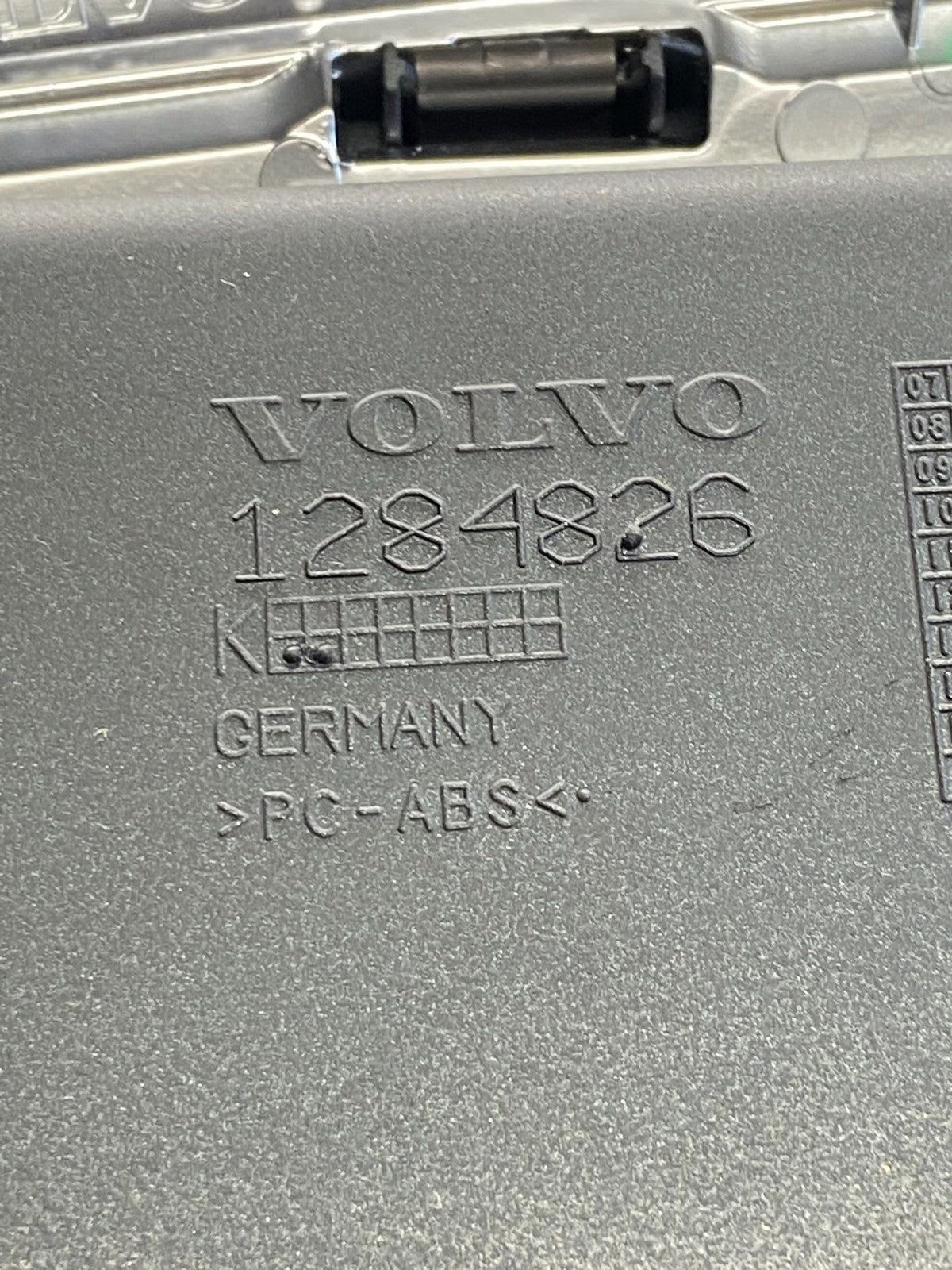 2011 to 2013 Volvo XC60 Climate Control Radio Bezel Panel Trim  Oem AA7973 DG7