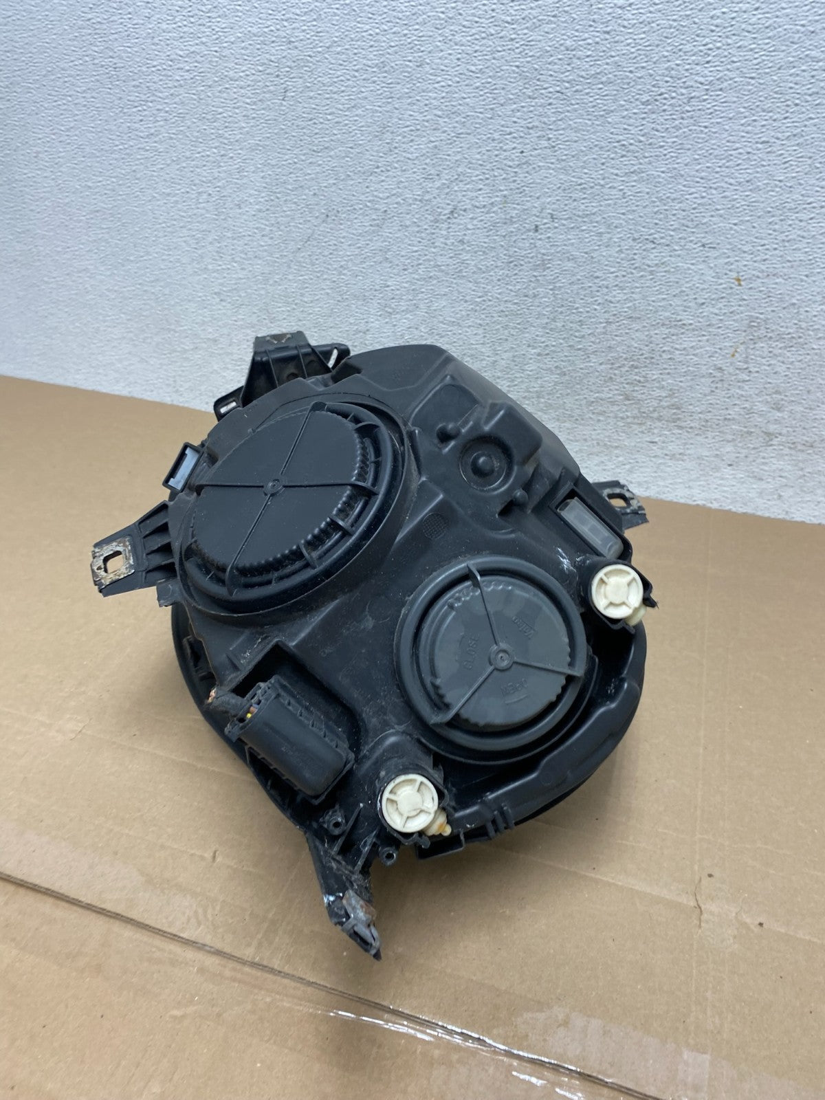 2016 to 2019 MINI Cooper Clubman F56 F55 F57 F54 Right Headlight 7401606 Ae438110