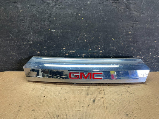 2010-2015 Gmc Terrain Lift Gate Handle Trim Back Up Camera Chrome Panel z8142 DG0