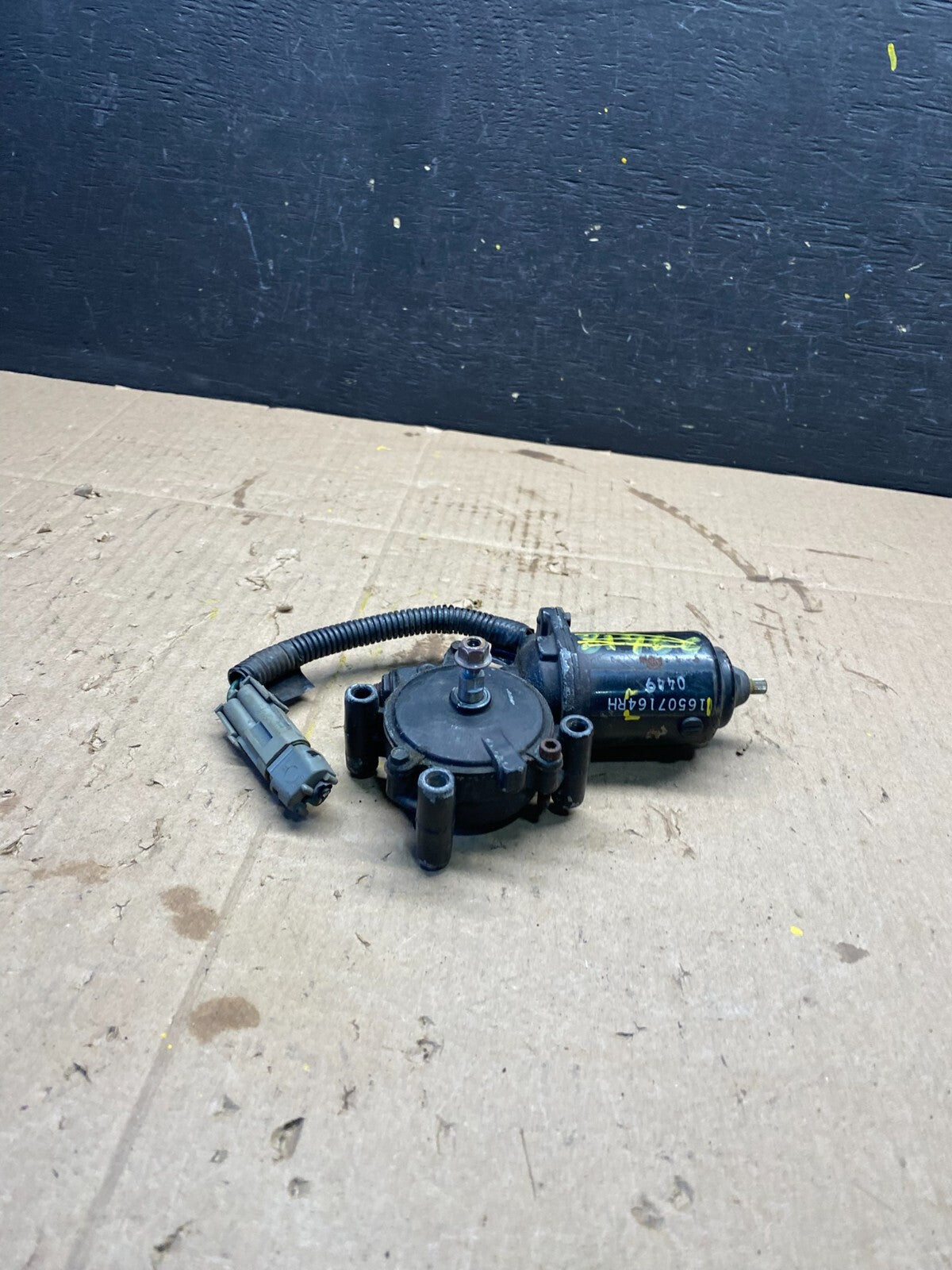 1988-1991 Buick Reatta RH Passenger Side Headlight MOTOR 16507164 M1313 DG1