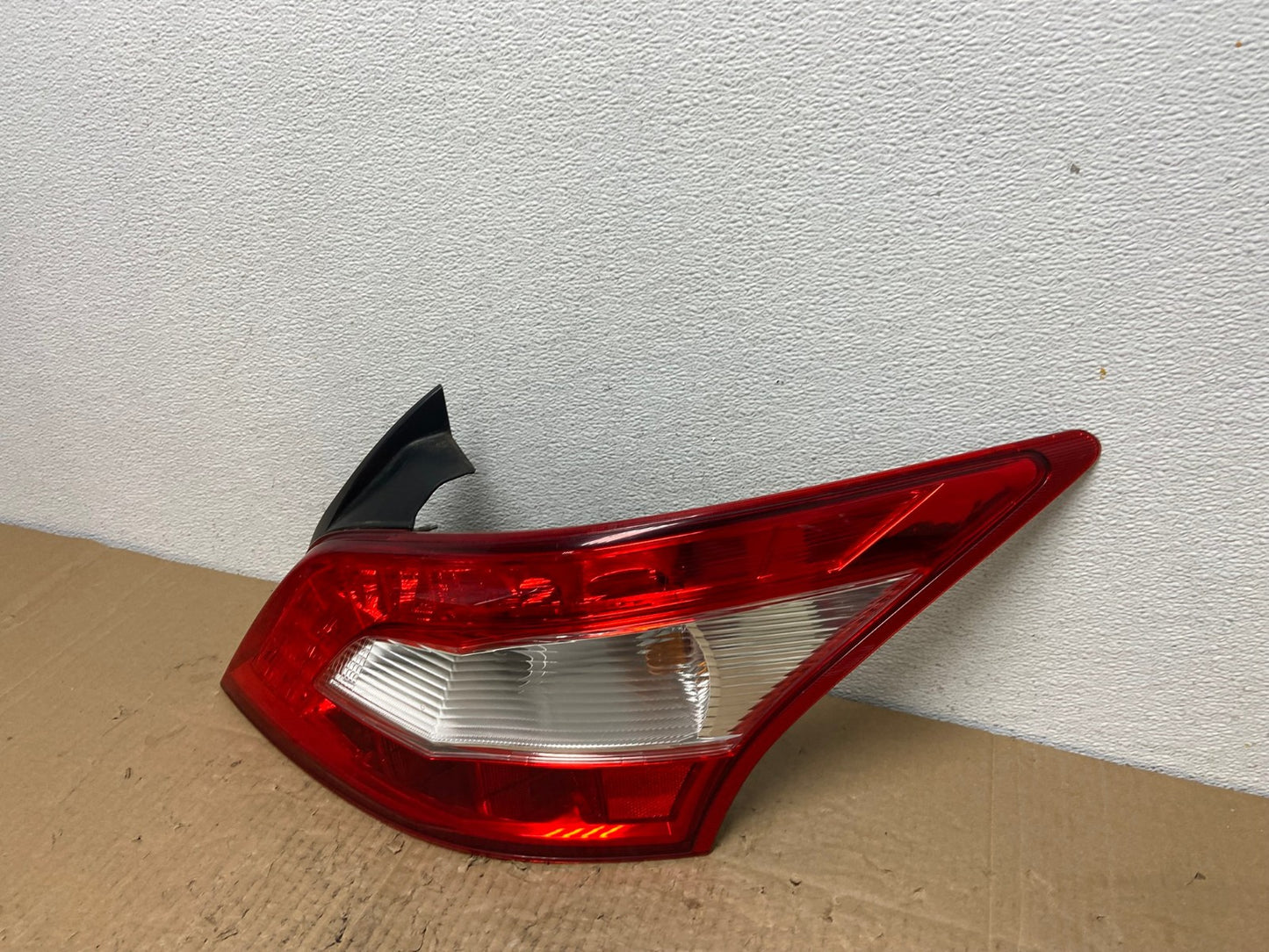 2009 2010 2011 Nissan Maxima Right Passenger RH Side Tail light OEM AC4043 LK1