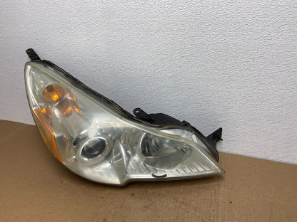 2010-2012 Subaru Legacy Outback Right Passenger Headlight Oem AB6535 DW1