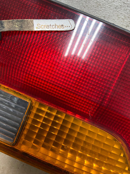 2002 2003 2004 Honda Odyssey Left Driver LH Side Tail Light Inner AI2394 LK3