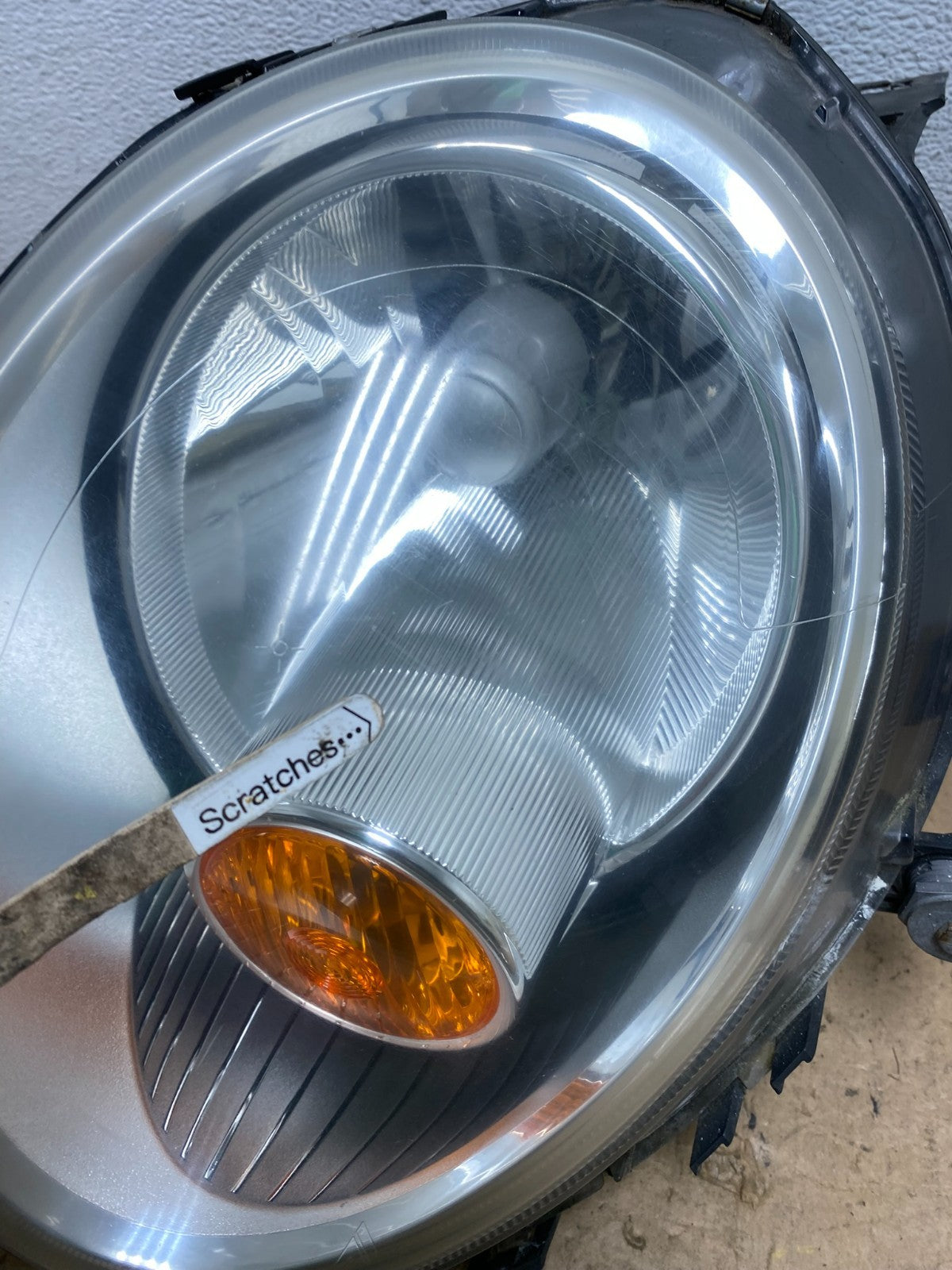 2007 to 2013 Mini Cooper Left Driver Lh Side Headlight Halogen AD0654 DW3