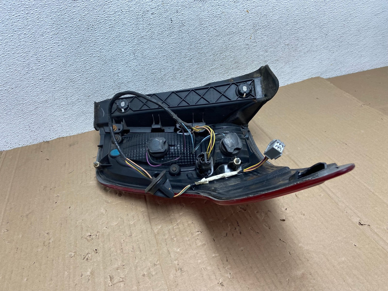 2011 2012 2013 2014 2015 Ford Explorer Left Driver LH Side Tail light AE8982 LK6