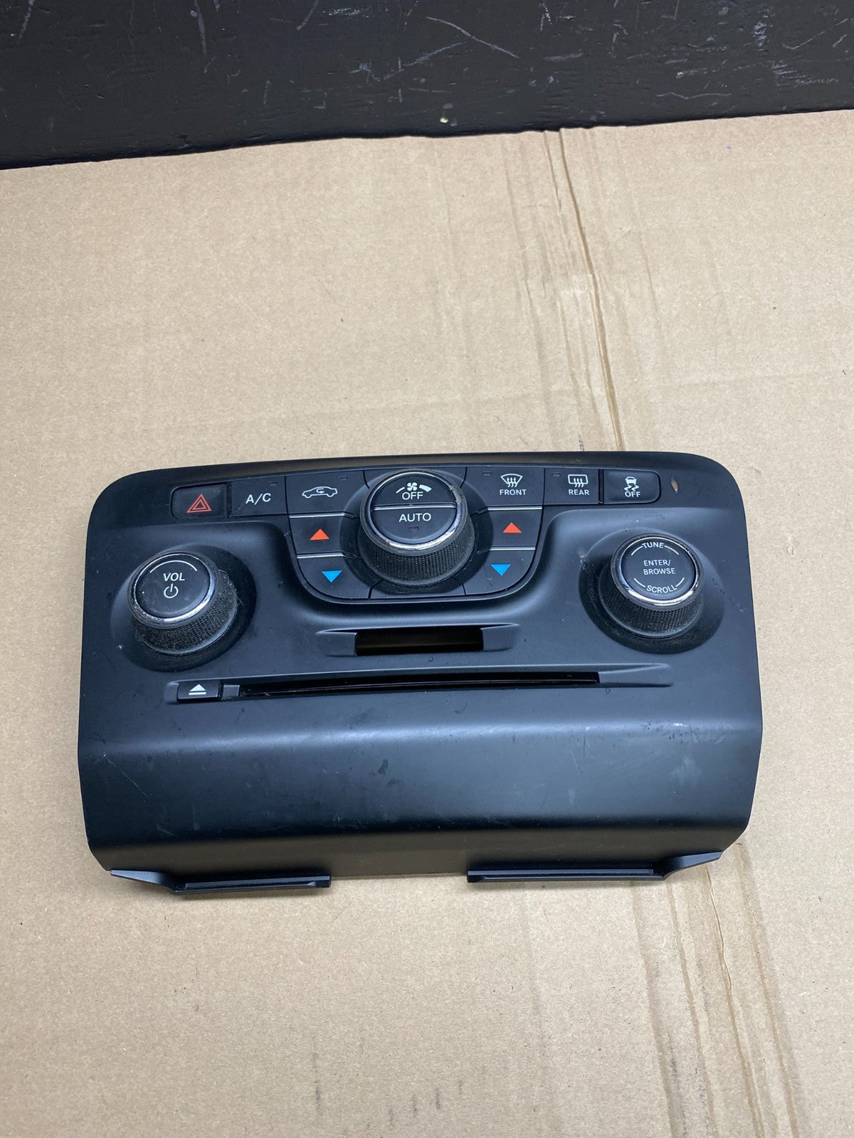 2011 to 2014 Dodge Charger Audio Climate Control Panel ab8653 DG0