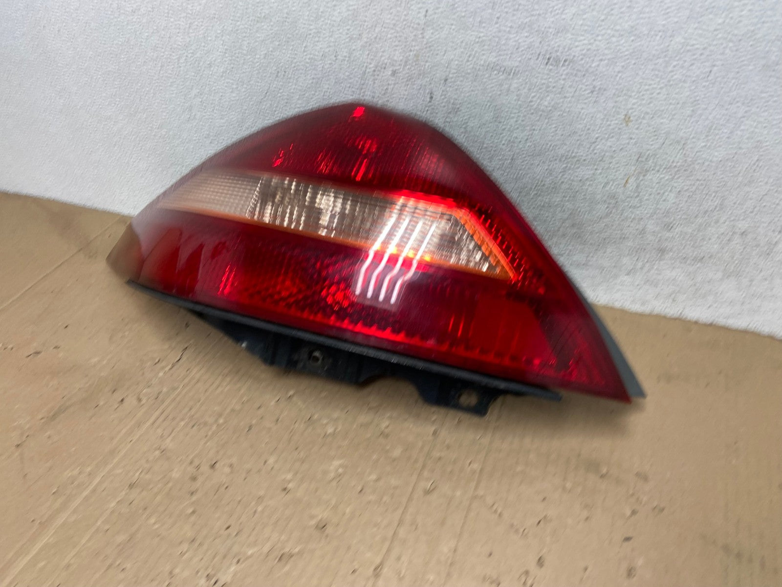 2003 2004 2005 Honda Accord Coupe Left Driver LH Side Tail Light AE9242 LK1