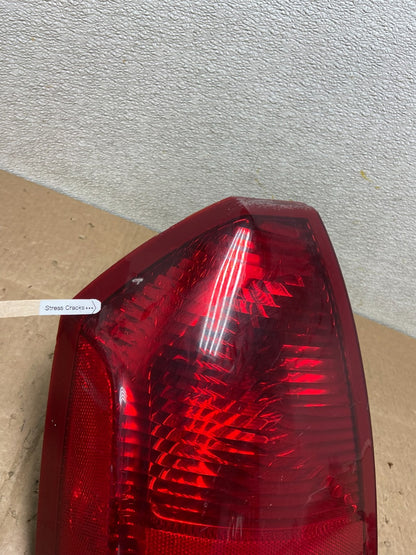 2005 - 2007 Chrysler 300 Left Driver Lh Side Tail Light Z1083 DW4