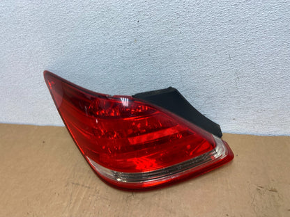 2005-2010 Toyota Avalon Left Driver Lh Side Tail Light AC8510 DW1