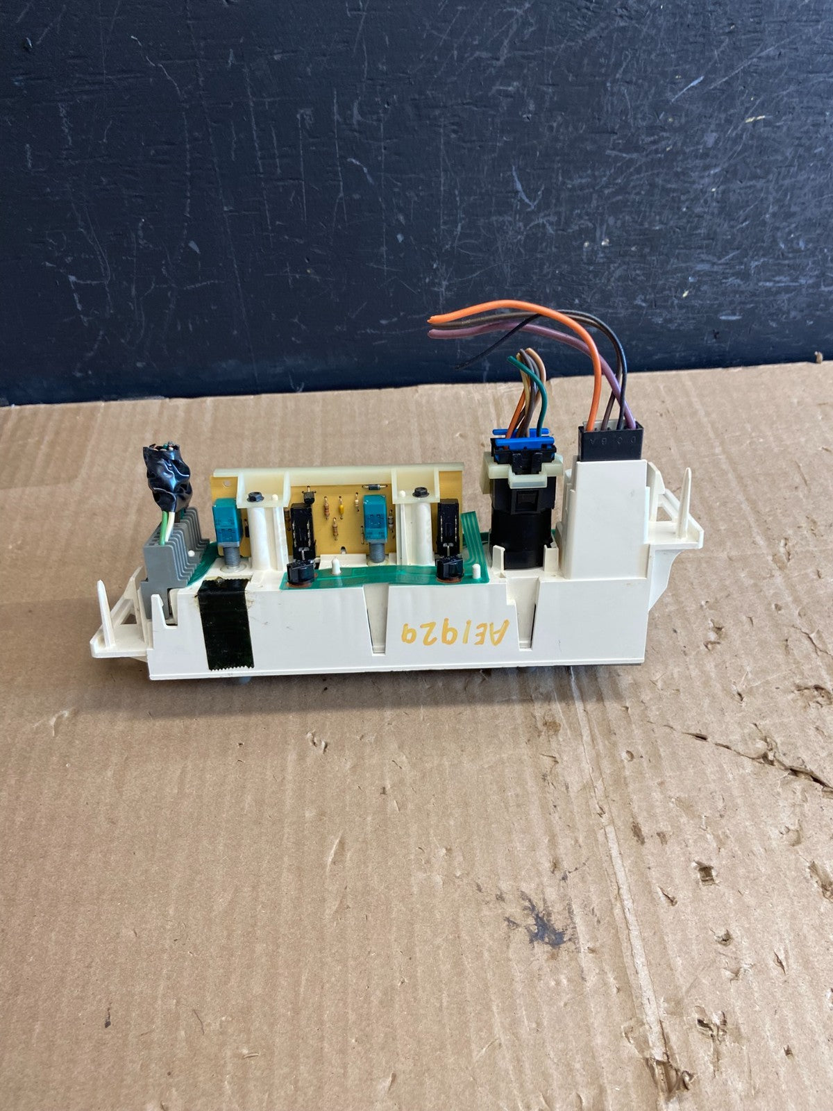 1996 to 1999 Chevrolet Silverado HVAC Heater Climate Control Module AE1929 DG3