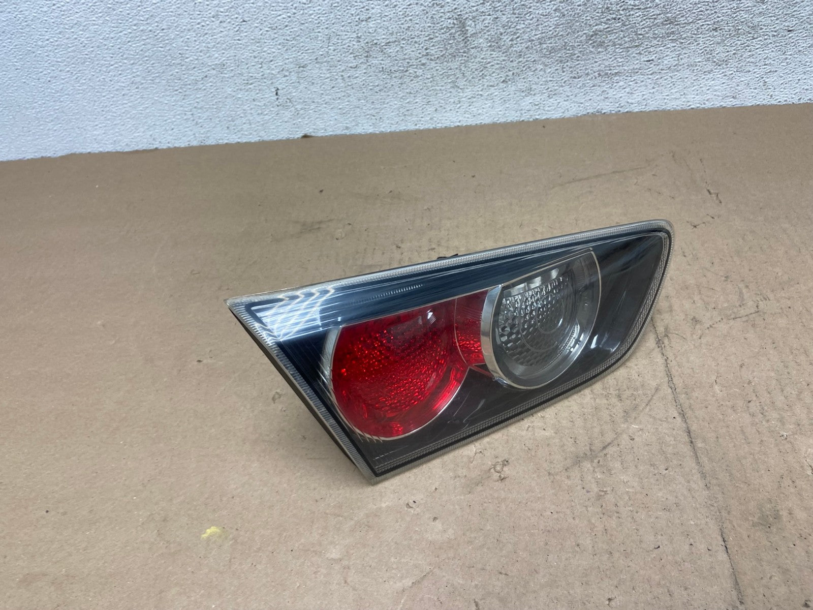 2008 - 2015 Mitsubishi Lancer Evo 10 X Left Driver Inner Tail Light AG46862
