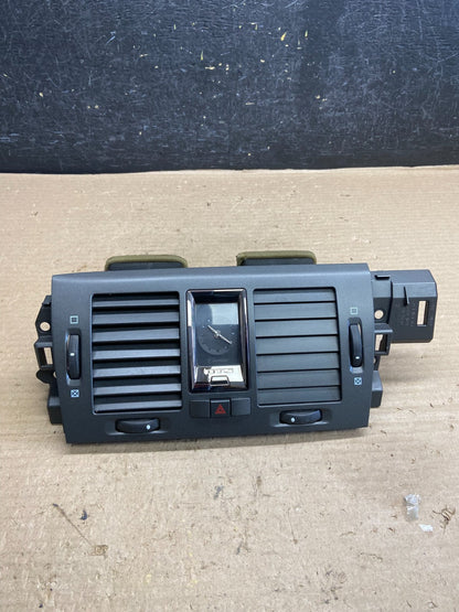 2006 to 2011 Cadillac DTS Dash Center Air Vent Heater Bezel AH3800 DG0