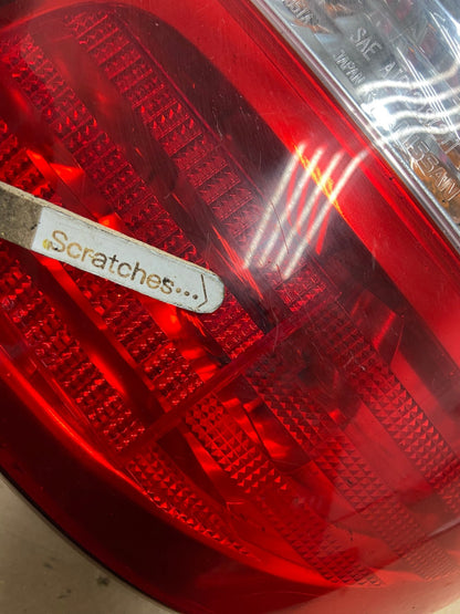 2000 - 2001 Infiniti i30 Right Passenger Rh Side Tail Light AH9452 LK3
