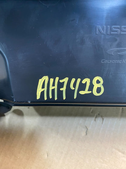 2017 2018 2019 Nissan Rogue Glove Box Compartment AH7428 DG9