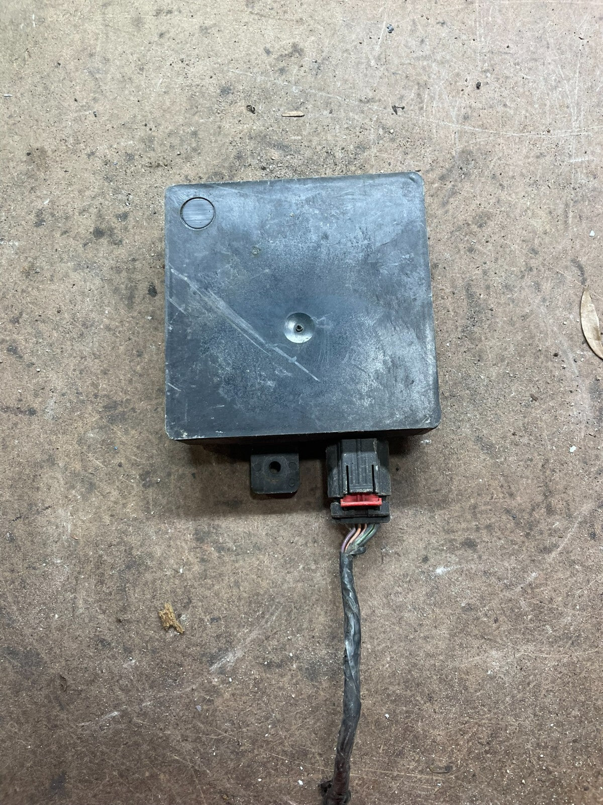 2013 to 2018 Ford Lincoln Rear Radar Blind Spot Module L1363 PS2