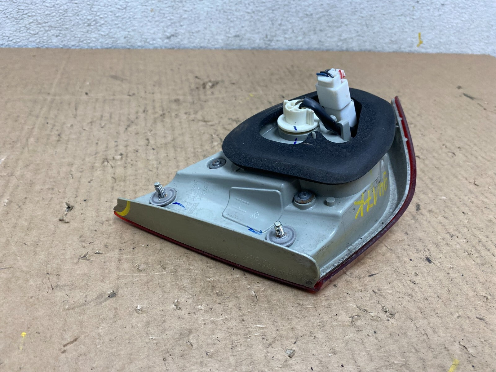 2011 to 2014 Hyundai Sonata Right Passenger Rh Inner Tail Light Oem L8731 DW4