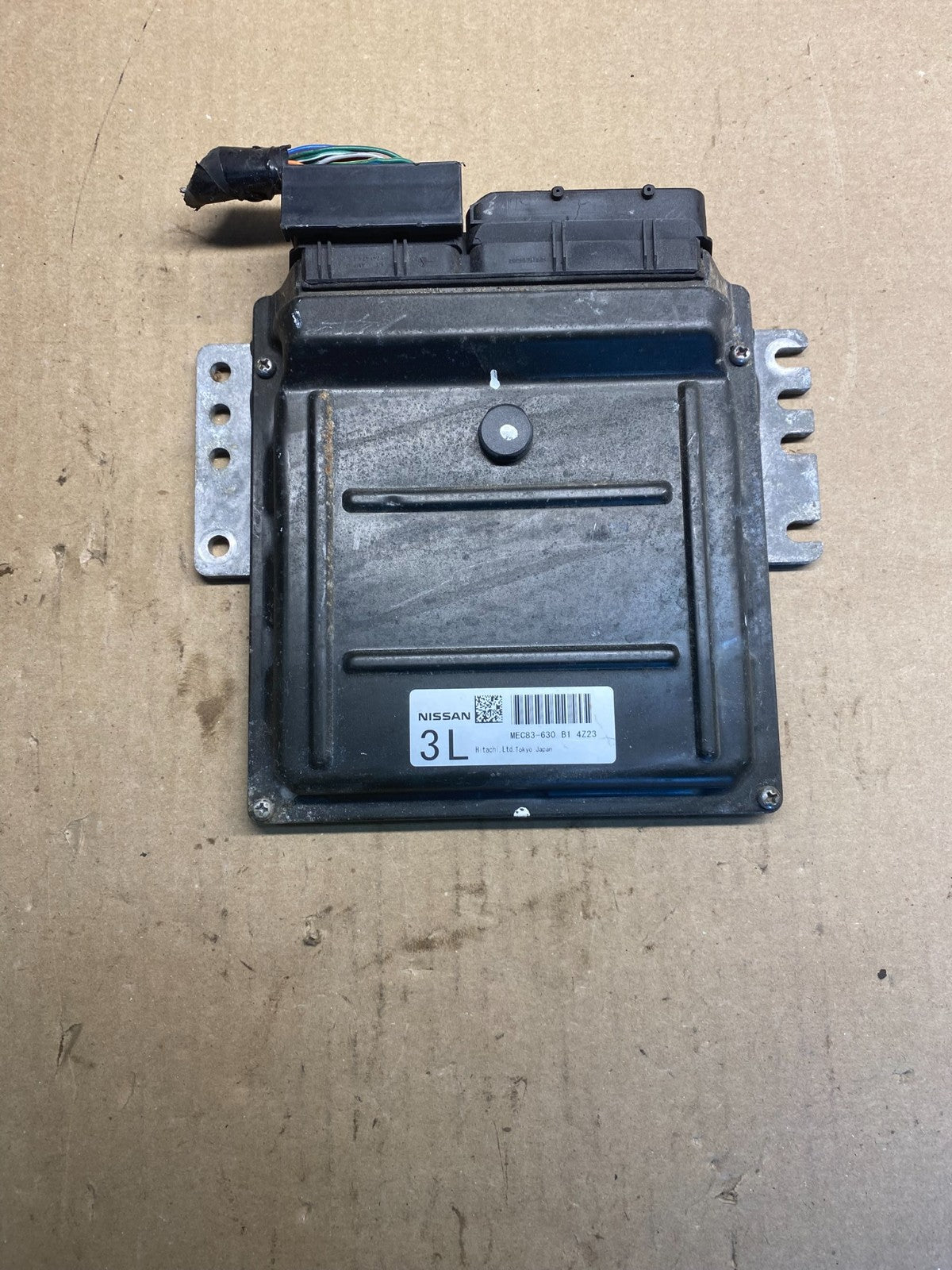 2005 Nissan Titan Ecm Ecu Engine Control Computer  MEC83-670 B1 AC0632 DG0