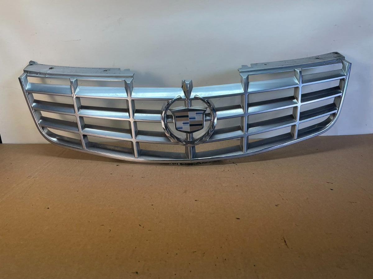 2006 to 2011 Cadillac DTS Front Bumper Upper Grille Grill AH0289 DG0