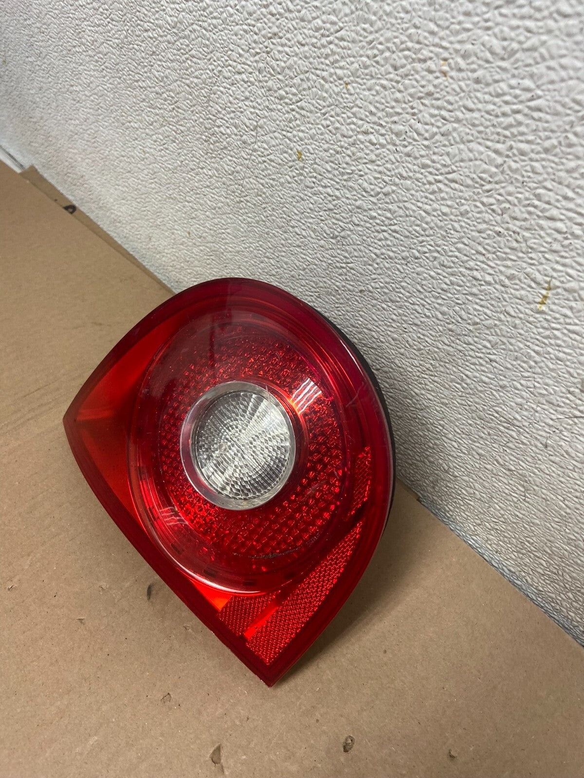 2006-2009 Volkswagen Golf Left Driver Lh Side Tail Light Inner Trunk D8479 DG11
