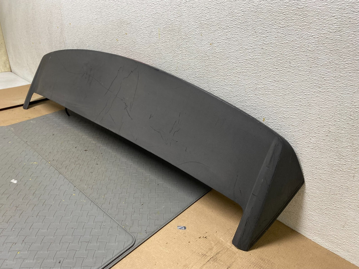2007 to 2012 Dodge Caliber Rear Trunk Spoiler C6020 OEM DG11