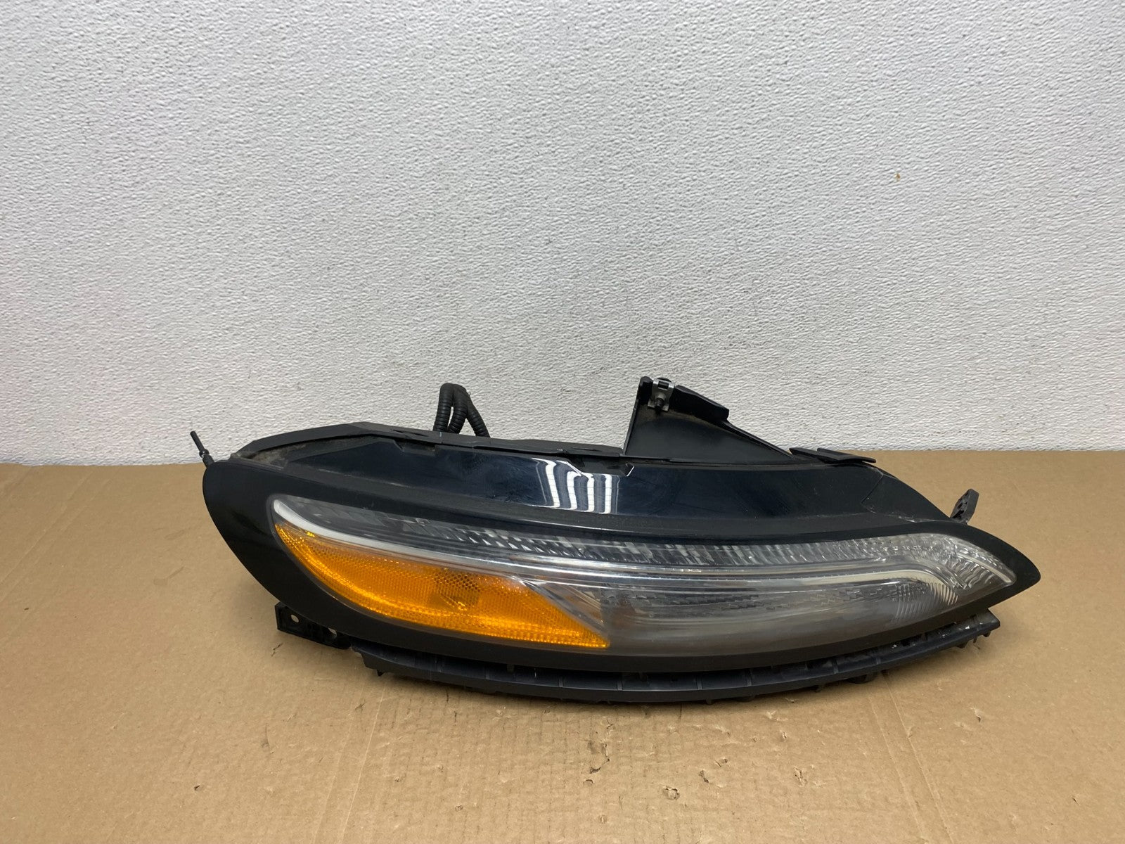 2014 - 2018 Jeep Cherokee Right Passenger RH Side LED Headlight Oem AC3805 DW0