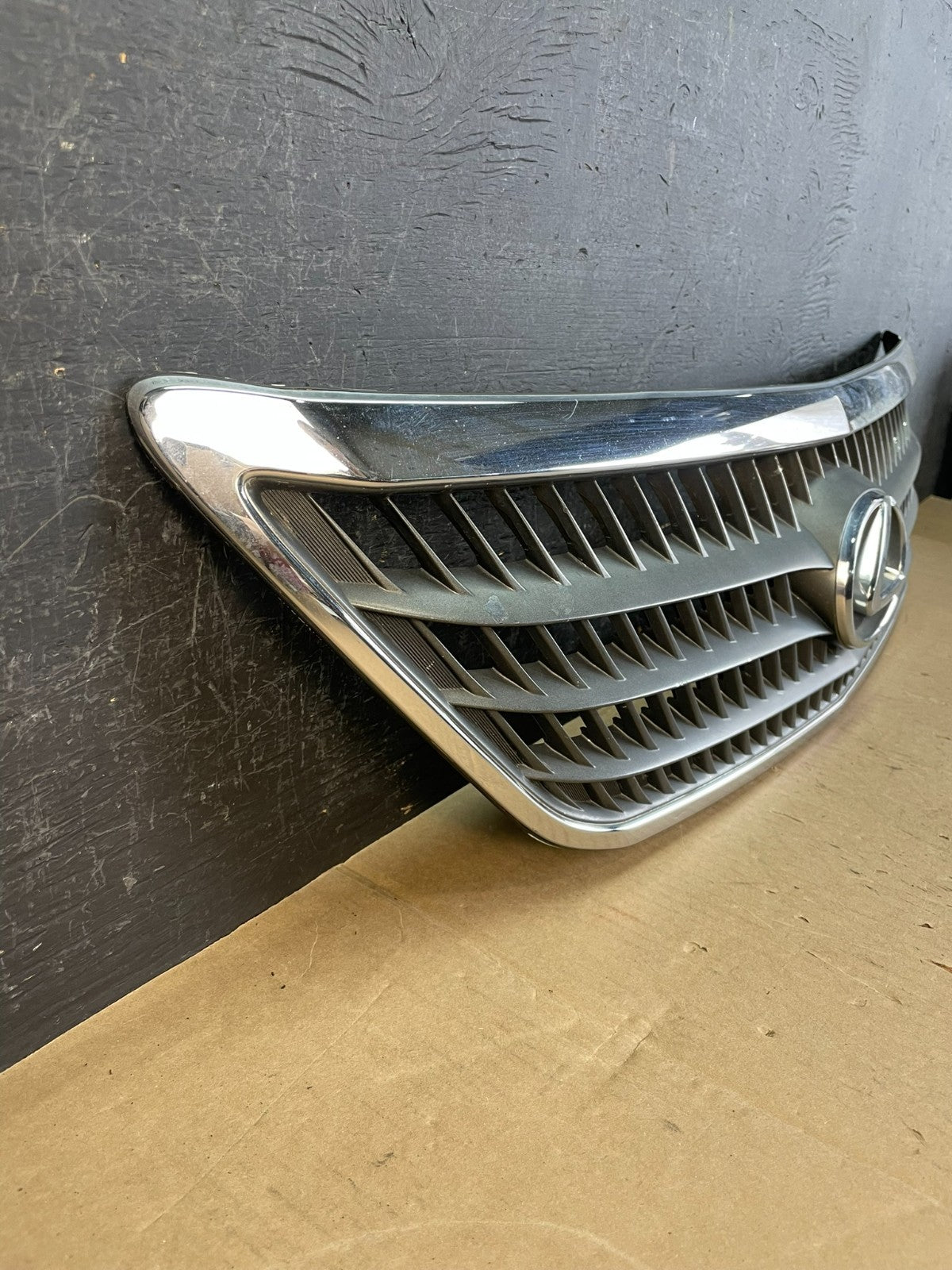 2006 to 2009 Lexus RX400H Front Upper Grill Grille AD5794 DG2