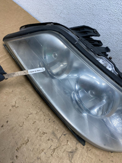 2005 to 2011 Lincoln Town Car Left Driver LH Side Headlight AD3298 DW4
