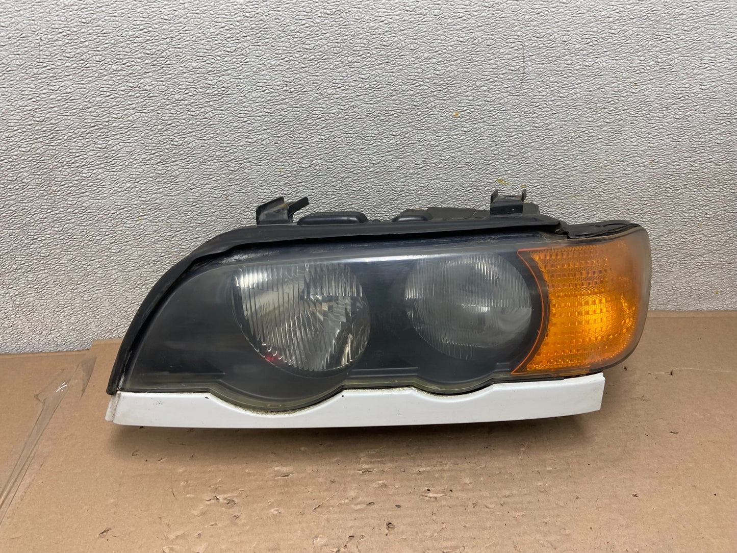 Halogen 2000 - 2003 Bmw X5 E53 Headlight Left Driver Lh Side OEM AB0085 DW0